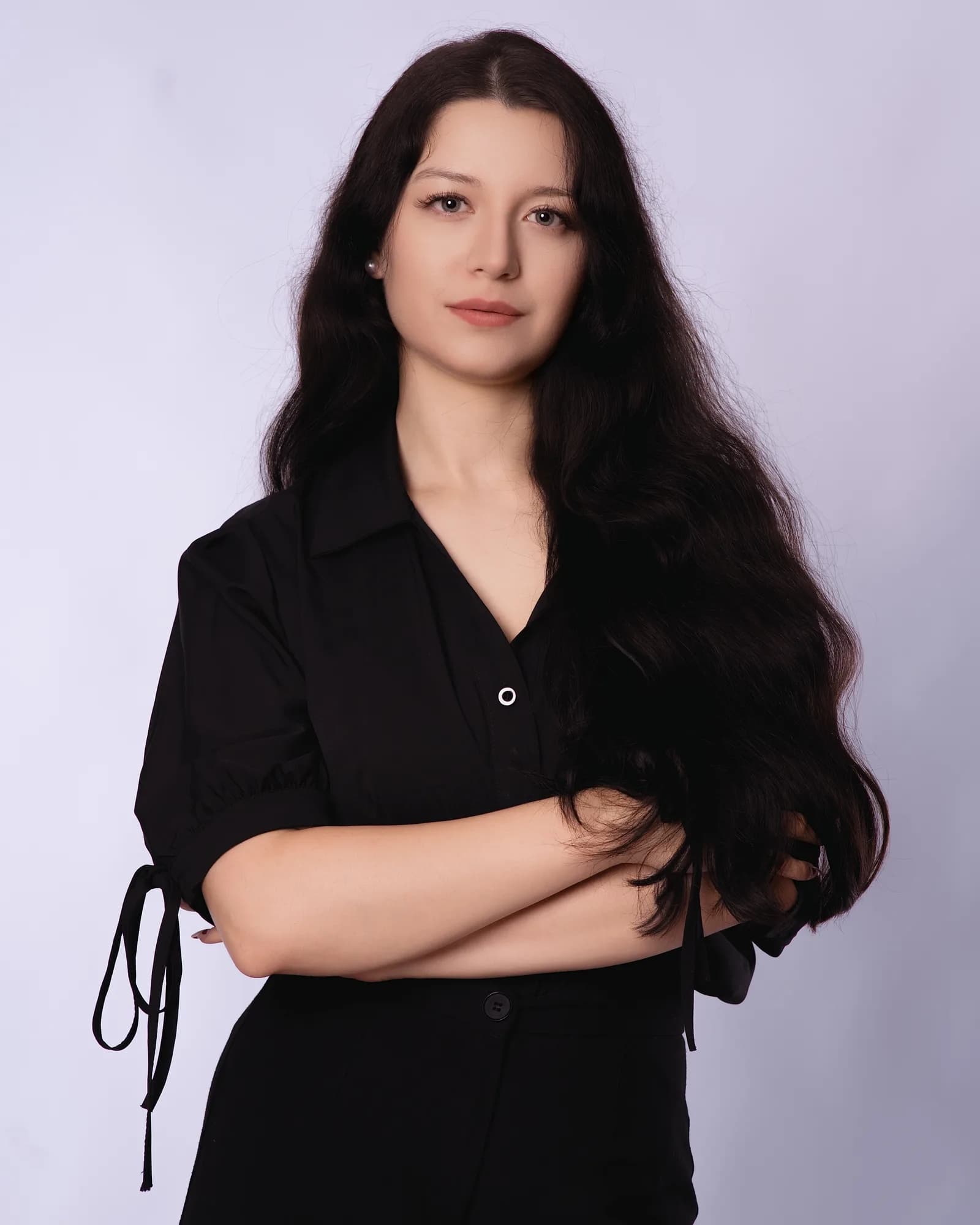 Portret biznesowy Białystok - ręce skrzyżowane